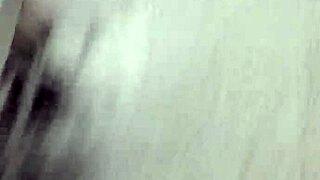 Colombian Woman Dances Seductively in Exotic Video