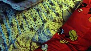 Watching mom secretly in the house