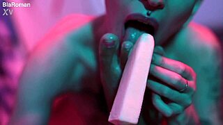 Cutie Piie Rubs Popsicle On Her Barefoot Toes