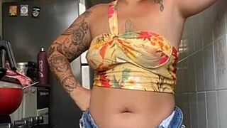 I'm on live showing how much I want to give