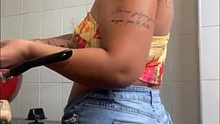 I'm on live showing how much I want to give