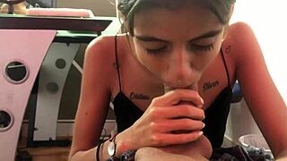 Hey, this sexual psychologist couldn’t resist my big cock, so I fucked her tight pussy hard!