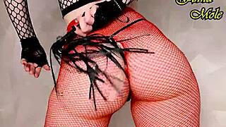 Juicy ass bounces in fishnets, teased and pleasured
