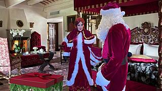 Granny Carmen Claus enjoys a steamy holiday fling with pov creampie.