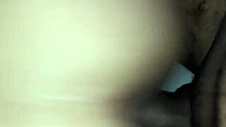 Bent over in a Peruvian motel, amateurs explore doggystyle pleasures