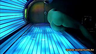 Wow, this beautiful woman masturbating on solarium cam is just too hot! 😍