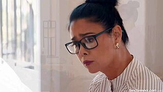 teacher couldn’t resist giving her student a sneaky handjob after class.