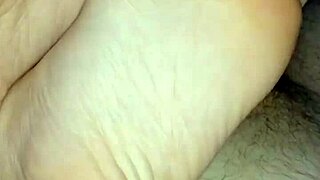 homemade bare footjob with big cumshot