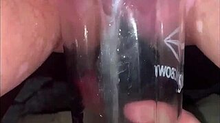 Squirting while tied up, what a rush!