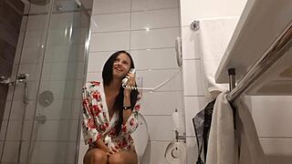 Lesbian girls cum from licking in hotel