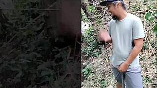 Young 18+ girl gives outdoor blowjob with swollen pussy