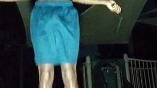 I love my roommate's fitness in the gym