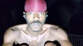 I love my roommate's fitness in the gym