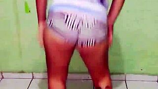 Teen Portuguese Brazilian amateurs dance funk in part six