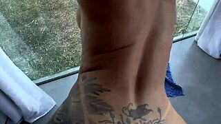 N�o Aguentei Esperar Ela Terminar J� Fui Botando O Pau Na Boca E Na Xota Dela - Pov - Completo No Red
