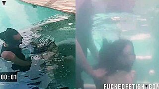 Couple submits with oral and vibrator underwater