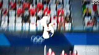 Gostosas dos saltos ornamentais