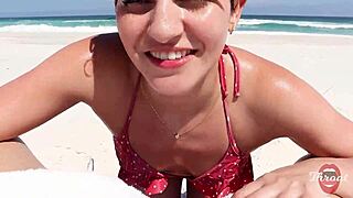 safada me fez um boquete na praia na frente dos bainhistas, with deepthroat tits ass skinny small tits blowjob big ass.
