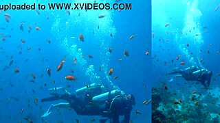 I kissed my skinny girlfriend with tight pussy on yacht, enjoying creamy homemade pleasures