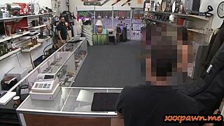 Amateur Brunette Blows Pawn Dude In Hidden Cam Reality