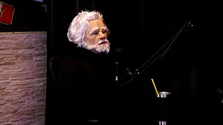 Belinha baracho shows her breasts in a sexy interview