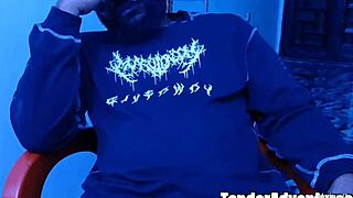 Amateur Milf Gives Sloppy Oily Handjob On Bbc!