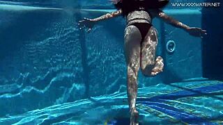 Sheril Blossom Hot Russian Underwater