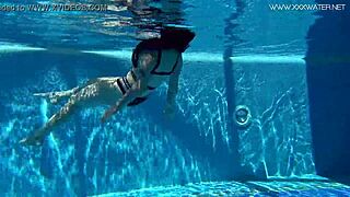 Sheril Blossom Hot Russian Underwater