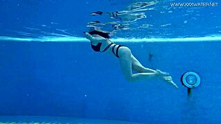 Sheril Blossom Hot Russian Underwater