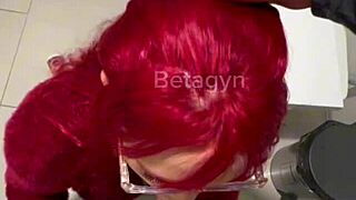 Fui ao shopping e ela me chupou