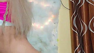 transexual rosadita y linda tease in crossdressing