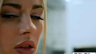 Oh, Secretary! Get Licked and Strapon Fucked by Your Boss!