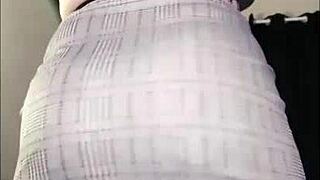 i can’t stop watchin’ my sexy fat ass dancin’ in fishnets... so hot!