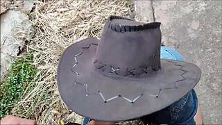 i met a stranger in town, invited her to the jungle