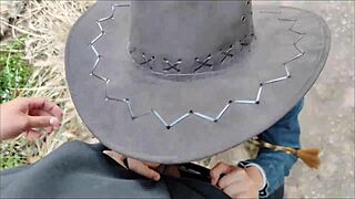 i met a stranger in town, invited her to the jungle