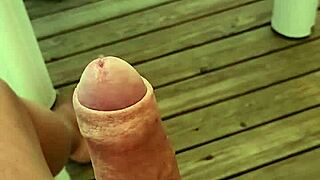 tres excite a jouir terrasse