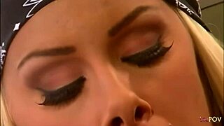 Lewd Blonde Lesbians Eat Pussy In Bath Before Dildo Fuck!