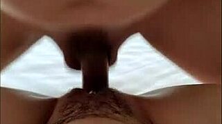 Juicy teen from Veracruz squirts and creampies 😍