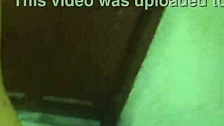 Kolkata Bengali Housewife Sucks Boyfriend's Penis After Foreplay