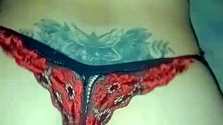 i'm in a red thong shaking my big ass for you vergones, it's so hot