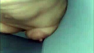 This slut's blowjob and fingering will make you ejaculate!