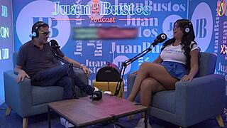 Giant-titted Latina Rosxanagutierrez Drilled Hard by Fuck Machine on Juan Bustos Podcast. Wild Sybian Ride