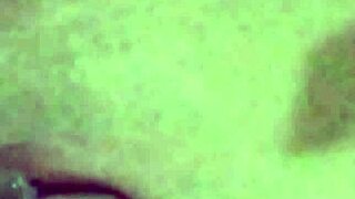 i chat with my stepmom until her pussy gets wet