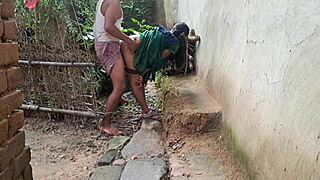 Young College Girl Caught Sucking Huge Cock