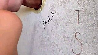 i found a gloryhole and sucked monster cock outdoors 😍