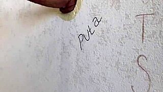 i found a gloryhole and sucked monster cock outdoors 😍