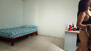 Horny latina dances naked, showing her asshole