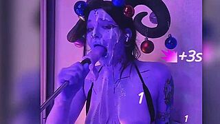 Devil girl filled with cum gives passionate blowjobs in costume! 😈