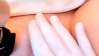 Girlfriend shaves her wet pussy hair in homemade video, revealing tight shaved beaver