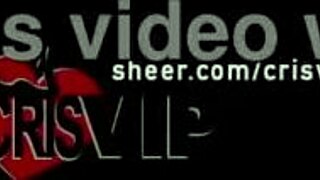 chupando desconhecidos, engolindo porra e beijando o corno no gloryhole 17 - trailer 😈